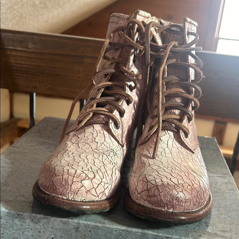 Freebird Cracked Leather Lace-Up Ankle Boots - Pink and Brown